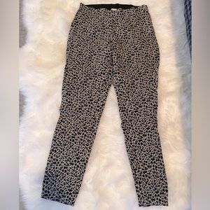 a new day cheetah print slacks, elastic waist, side zip closure, size 6